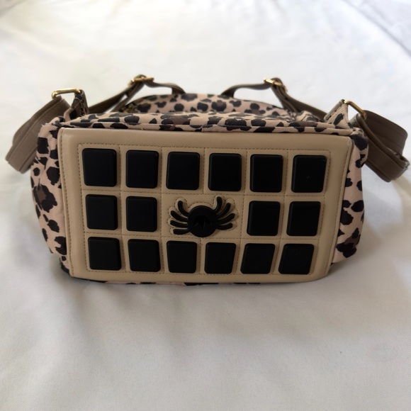 Itzy Ritzy Leopard Bundle - Picture 8 of 16